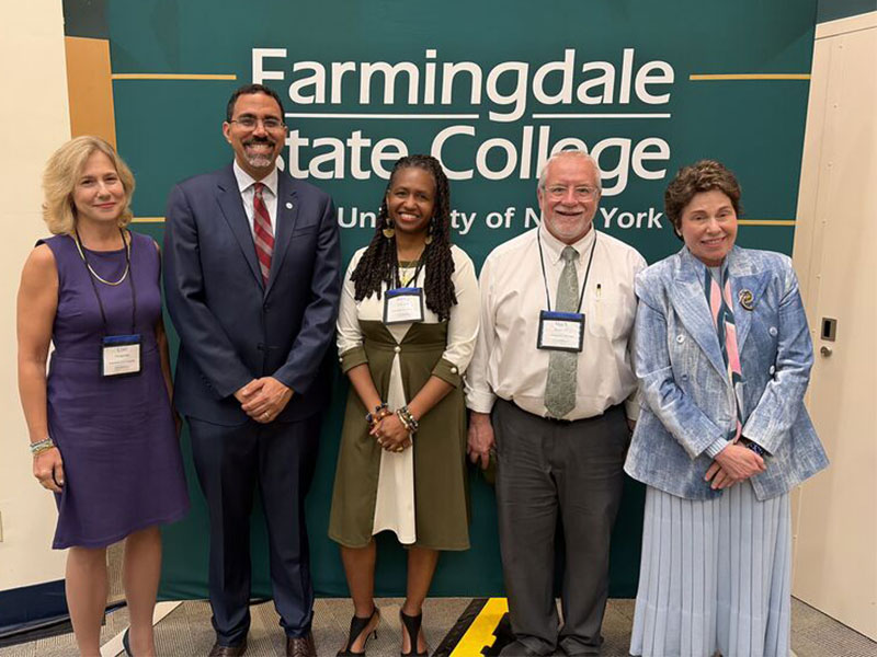Faculty Senate Group Photo