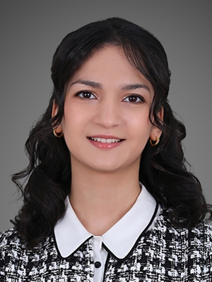 photo of Nuran Bayraktar, MD