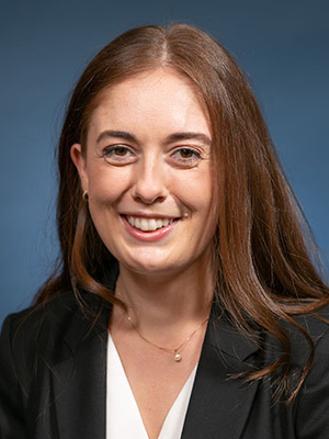 photo of Alyssa Kastrinakis, MD
