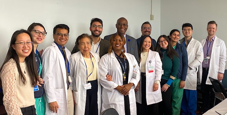 Dr. Olutoye with residents and faculty 