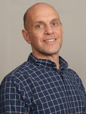 photo of Leon Kirschner